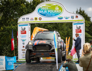 Krzysztof Hołowczyc i Łukasz Kurzeja Mini John Cooper Works Rally - Wysoka Grzęda Baja Poland 2021