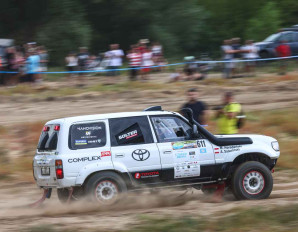 Michał Horodeński i Arkadiusz Sałaciński Toyota Land Cruiser HDJ80