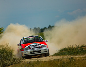 Marek Suder i Marcin Kowalik (Ford Sierra Cosworth 4x4) to jedni z faworytów do zwycięstwa w Rajdzie Nadwiślańskim